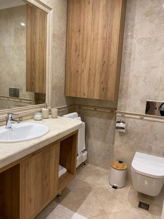 Apartment Grand Karavel Centre Varna Dış mekan fotoğraf