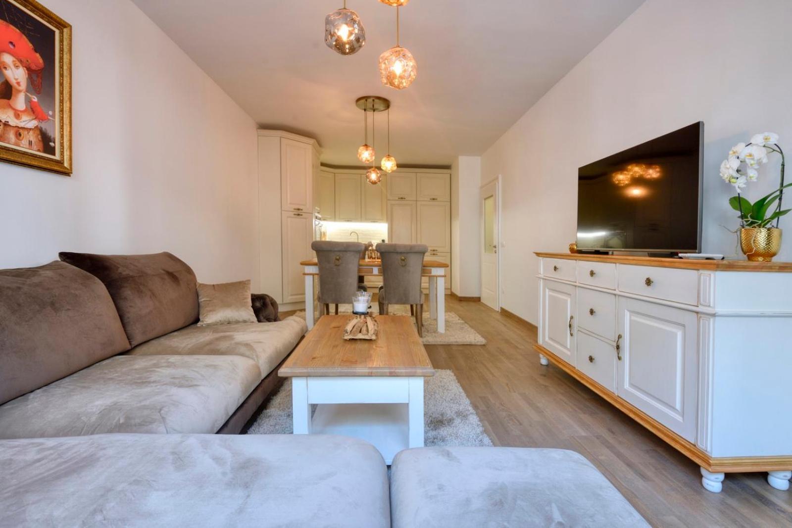 Apartment Grand Karavel Centre Varna Dış mekan fotoğraf