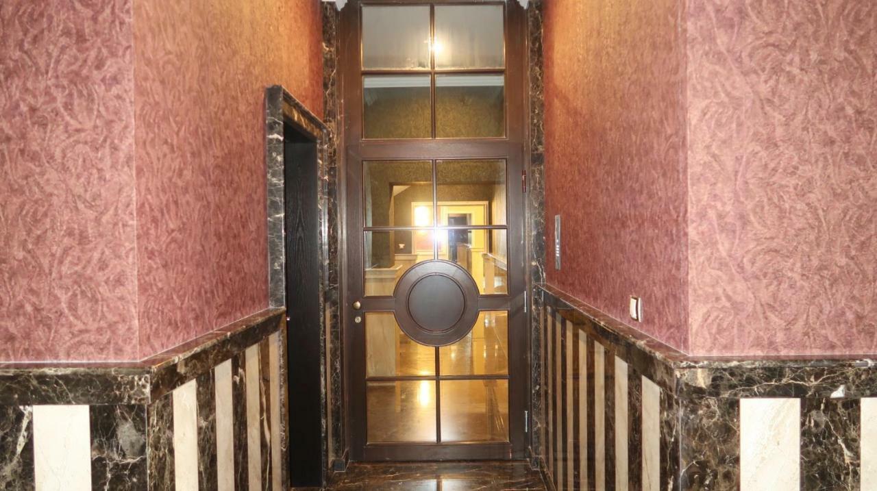 Apartment Grand Karavel Centre Varna Dış mekan fotoğraf