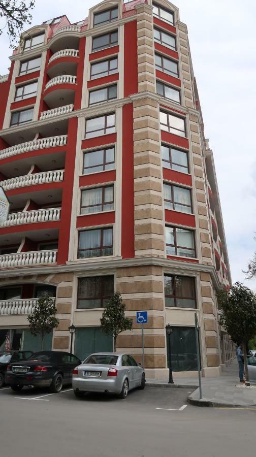 Apartment Grand Karavel Centre Varna Dış mekan fotoğraf