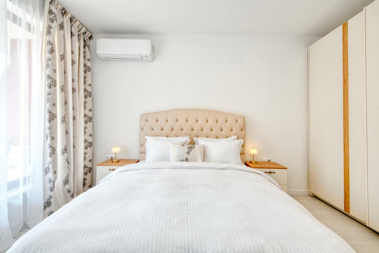 Apartment Grand Karavel Centre Varna Dış mekan fotoğraf
