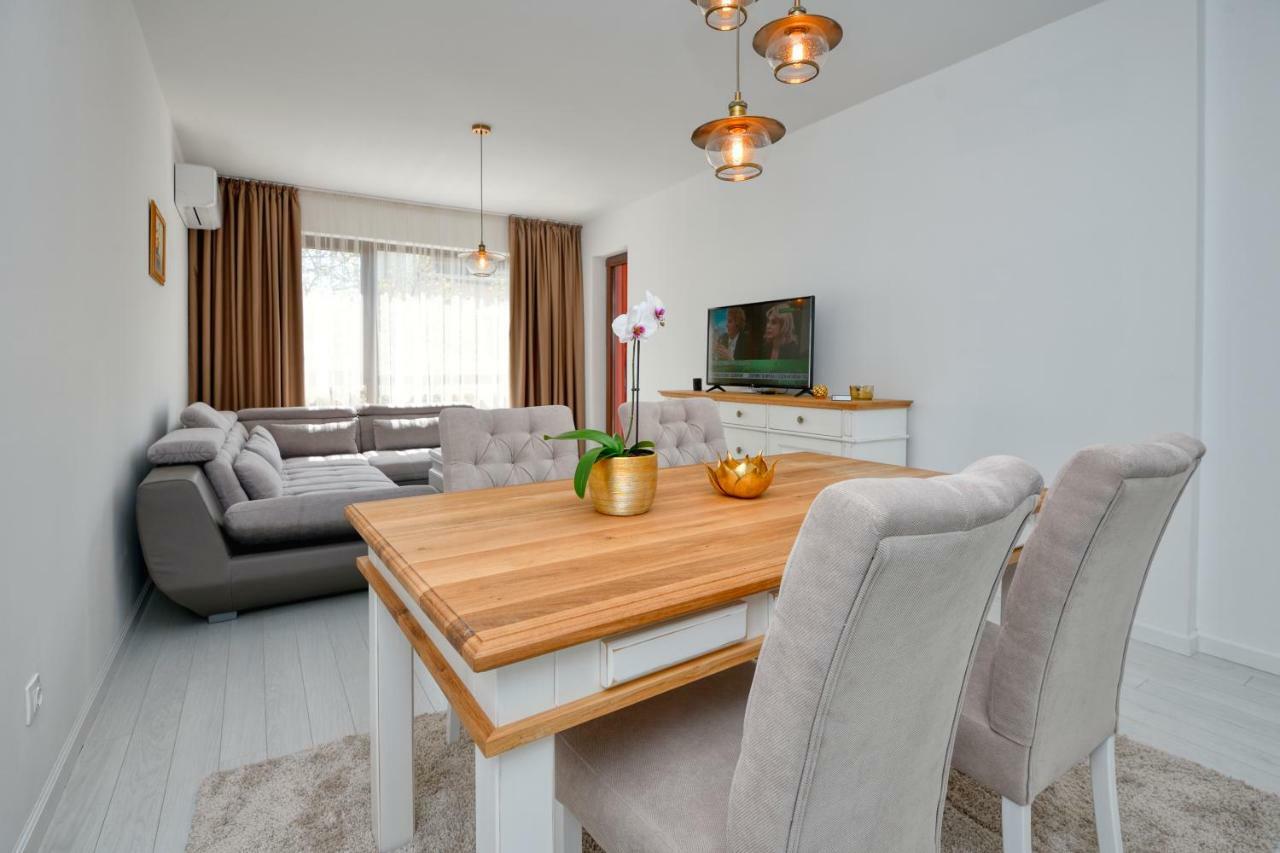 Apartment Grand Karavel Centre Varna Dış mekan fotoğraf